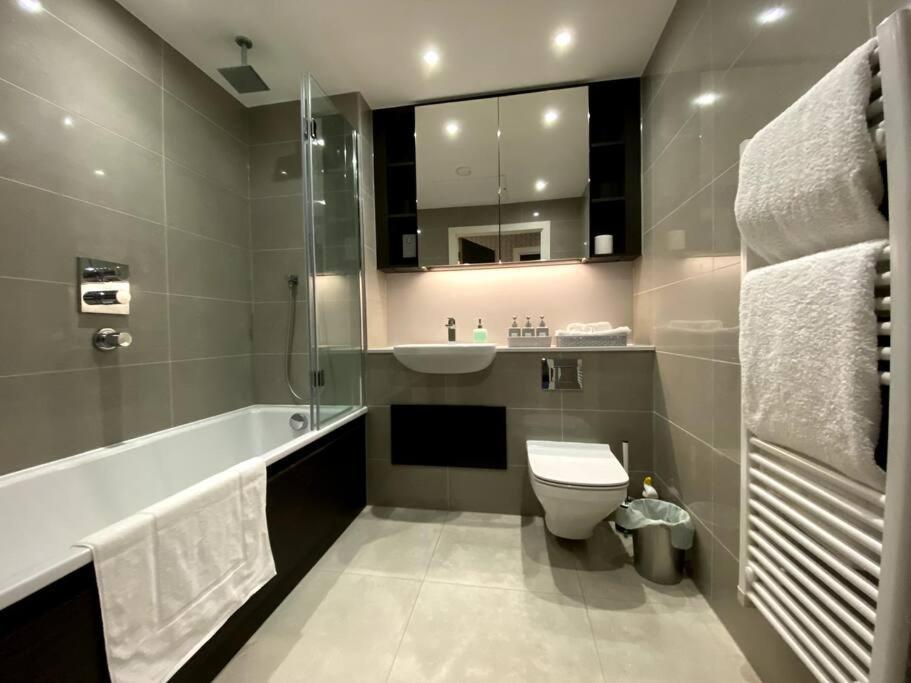 Club White London Bridge One Bedroom Apartment エクステリア 写真